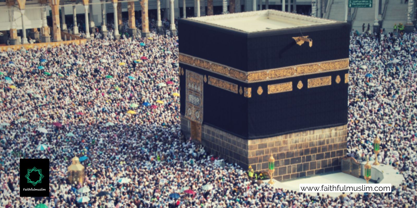 Thousands of pilgrims doing Tawaf around Kaaba.